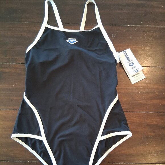 Arena Icons Solid Super Free Back One Piece - Picture 2 of 6